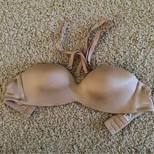 NWOT Seamless Bra - Nude. Wear with or without straps